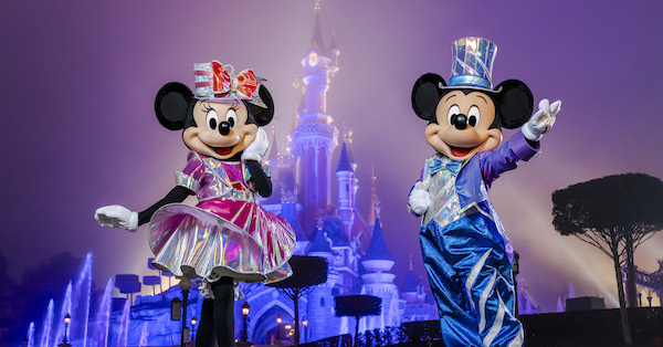 Disneyland Paris 30 - Minnie and Mickey copy