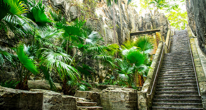 Queens Staircase