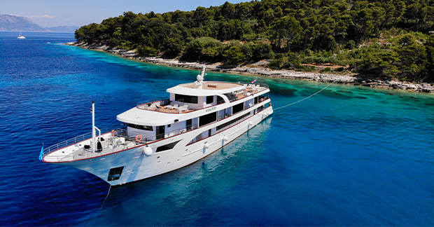 Murder mystery cruise