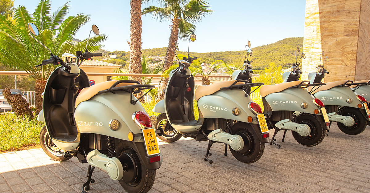 ZAFIRO AllInclusiveRedefined_e-scooter_P1811372 (1)
