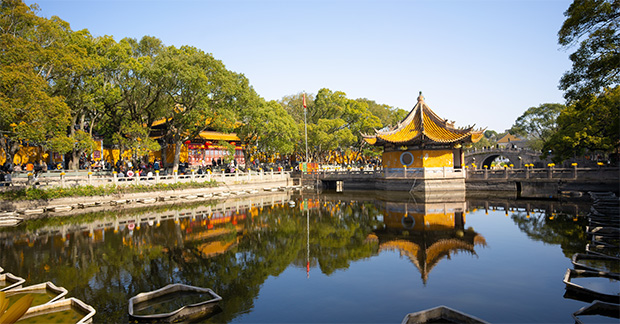 shutterstock_2405316027Meiqianbao copy