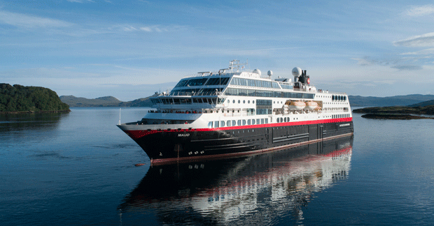 Stornoway_Scotland_HGR_160312_resized