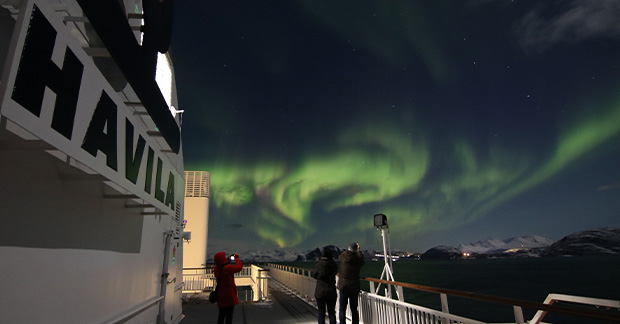 Northern_lights_Havila_Voyages