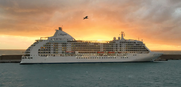 Regent-Seven-Seas-Cruises,-Mariner