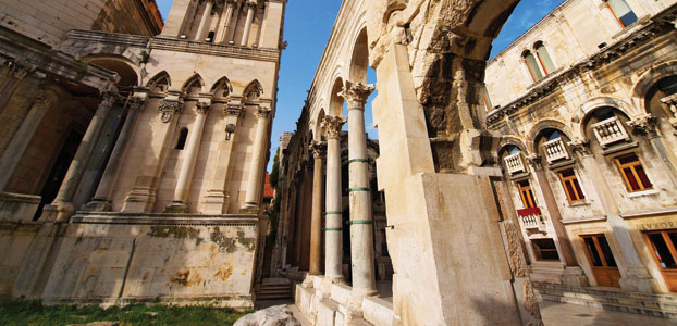 Split Peristil - Image credit: Croatian National Tourist Board, Ante Verzotti