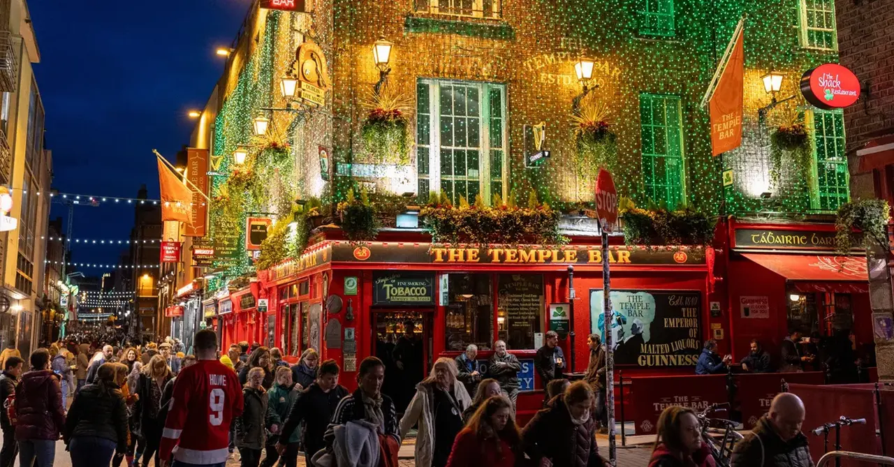 temple bar shutterstock