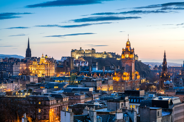 Ryanair expands Stansted schedule with Edinburgh route