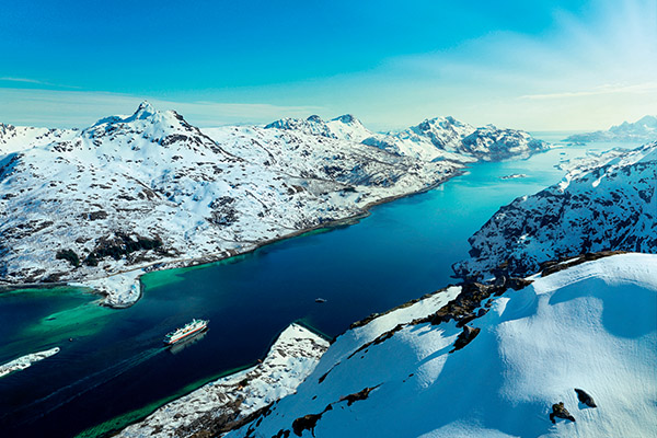 Hurtigruten Coastal image2