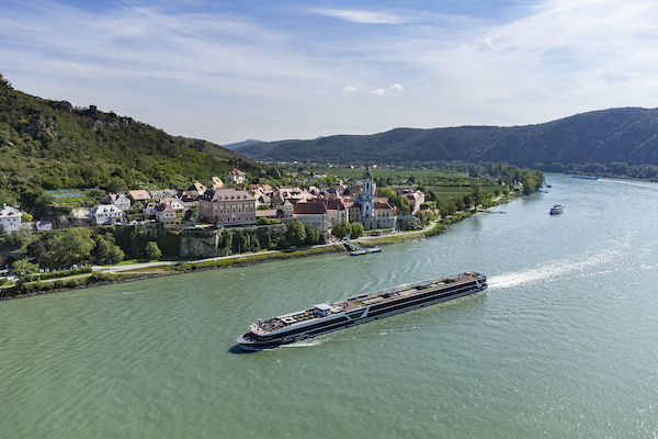 Agents offered special APT European river cruise rate