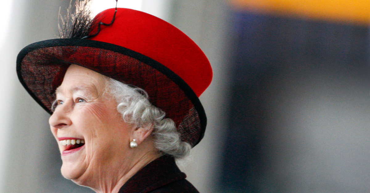 Destinations from around the world pay tribute to Queen Elizabeth II