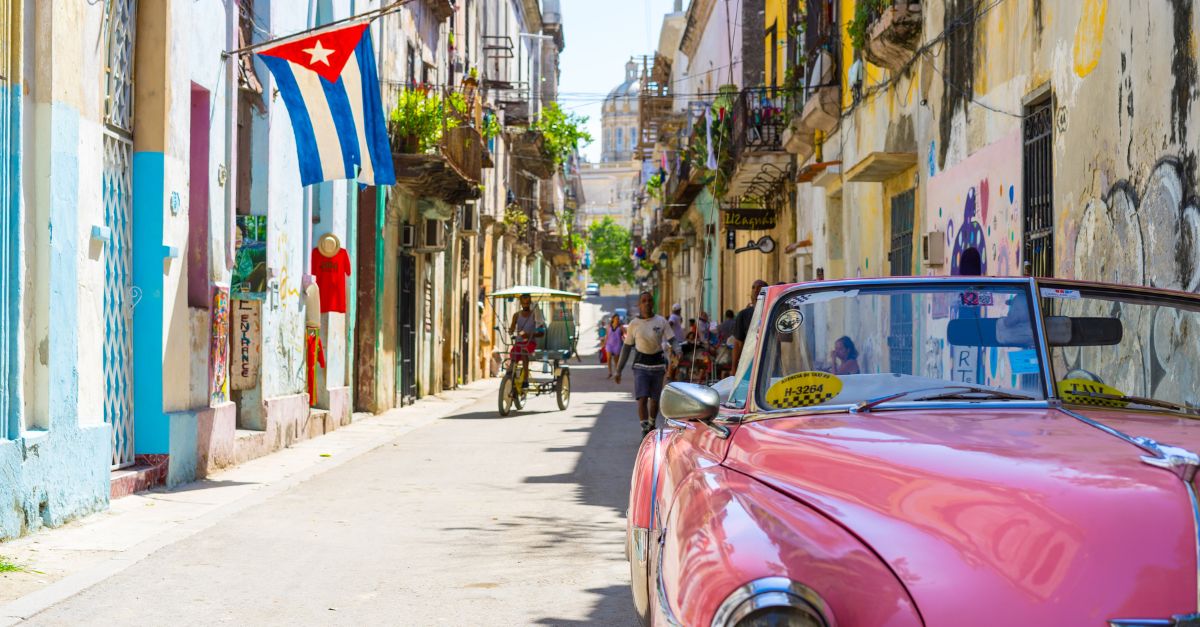 Cuba targets return of direct flights in UK push