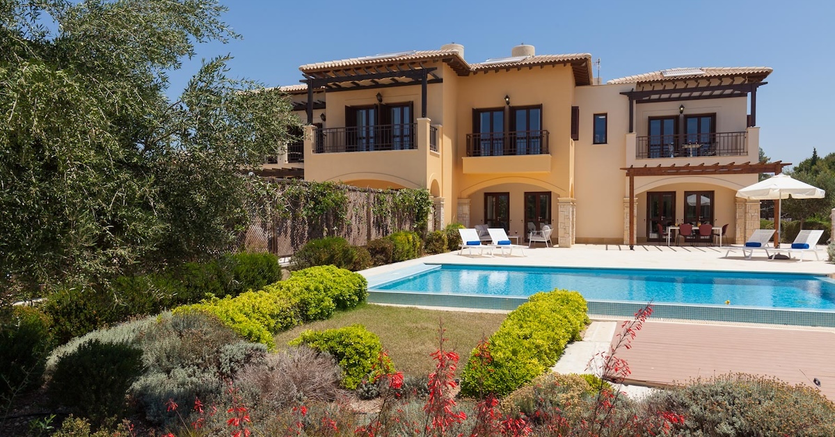 SPL Villas offers Cyprus holiday prize as part of peaks promotion