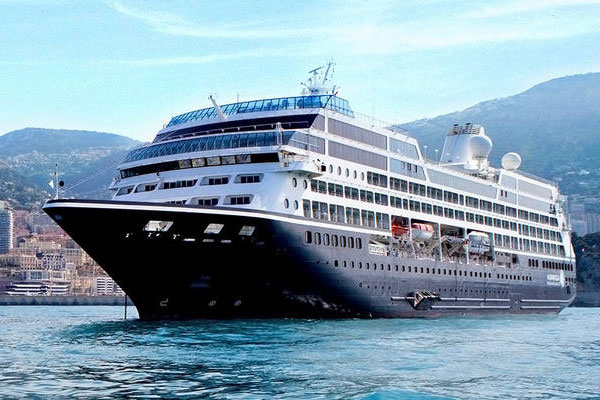 Azamara to welcome 300 agents on 10 ship visits this summer