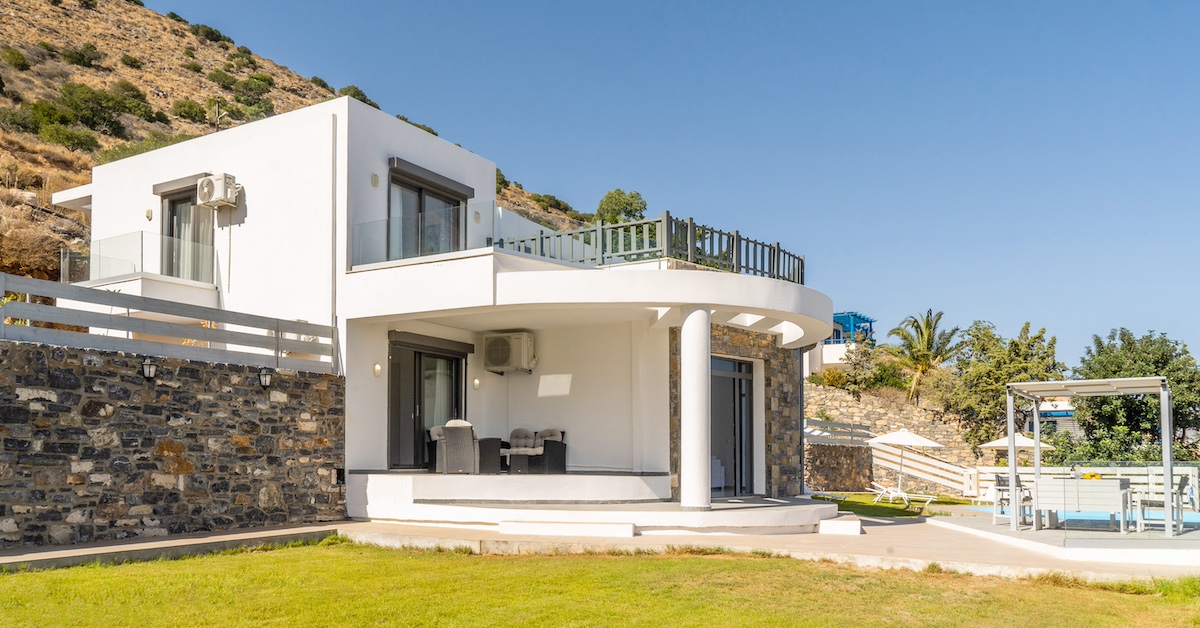 Villa Select expands into Crete for first time