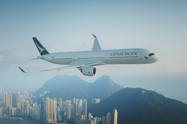 Cathay Pacific resumes Hong Kong-UK flights