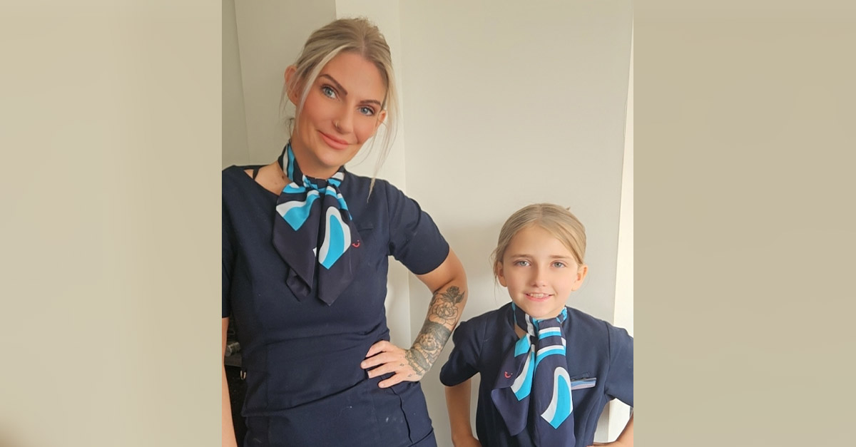 Schoolgirl dresses up like Tui agent mum for Inspiration Day