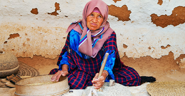 Tunisia woman