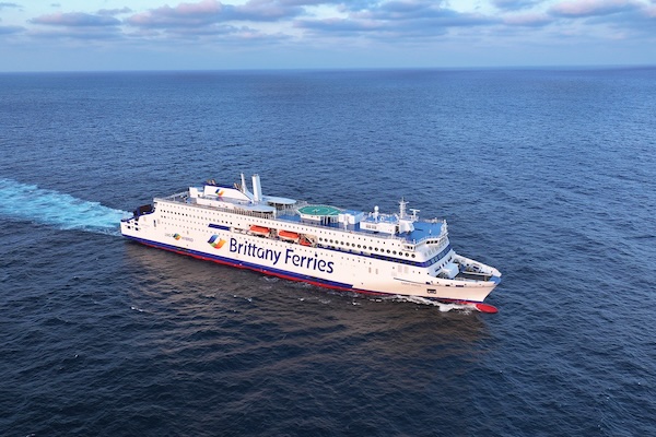 New hybrid Brittany Ferries ship starts sea trials